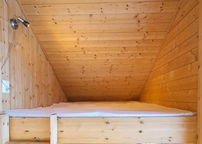 אכסניה Liapark אל