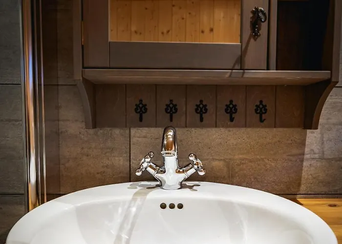 Liapark אכסניה אל